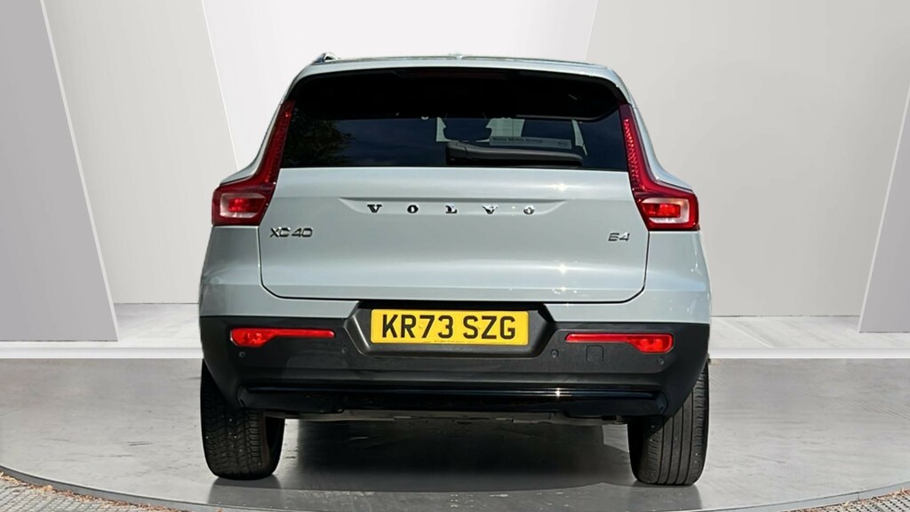 Volvo XC40 2.0 B3p Core Gold #7