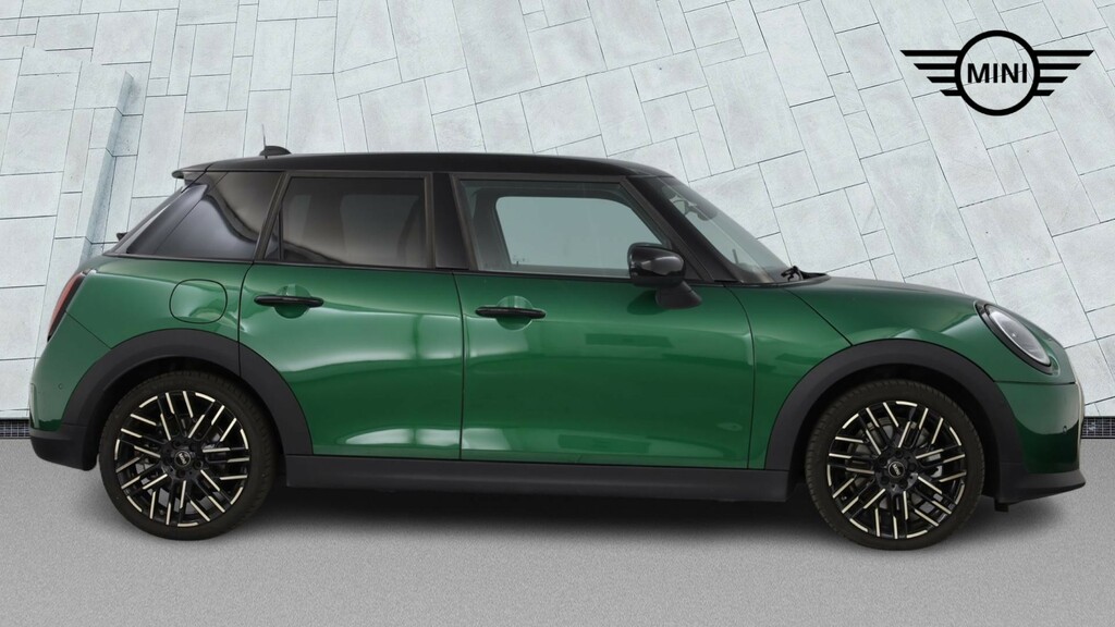 Mini Hatch Cooper 1.5 C Exclusive Green #3