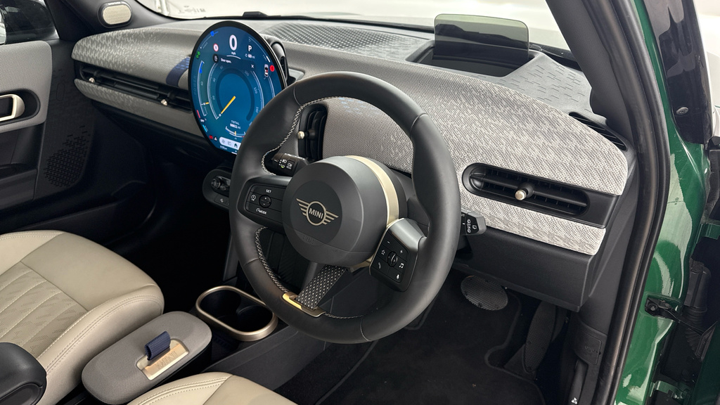 Mini Hatch Cooper 1.5 C Exclusive Green #6
