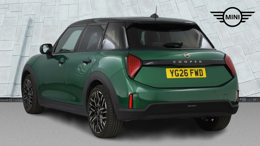 Mini Hatch Cooper 1.5 C Exclusive Green #2