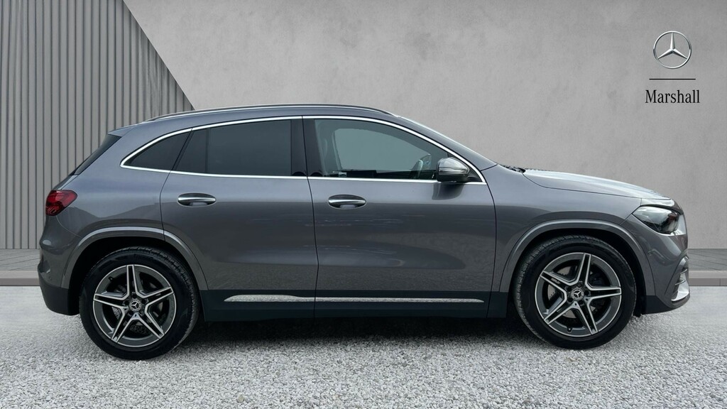 Mercedes-Benz GLA Class Gla 200 Amg Line Executive Grey #4