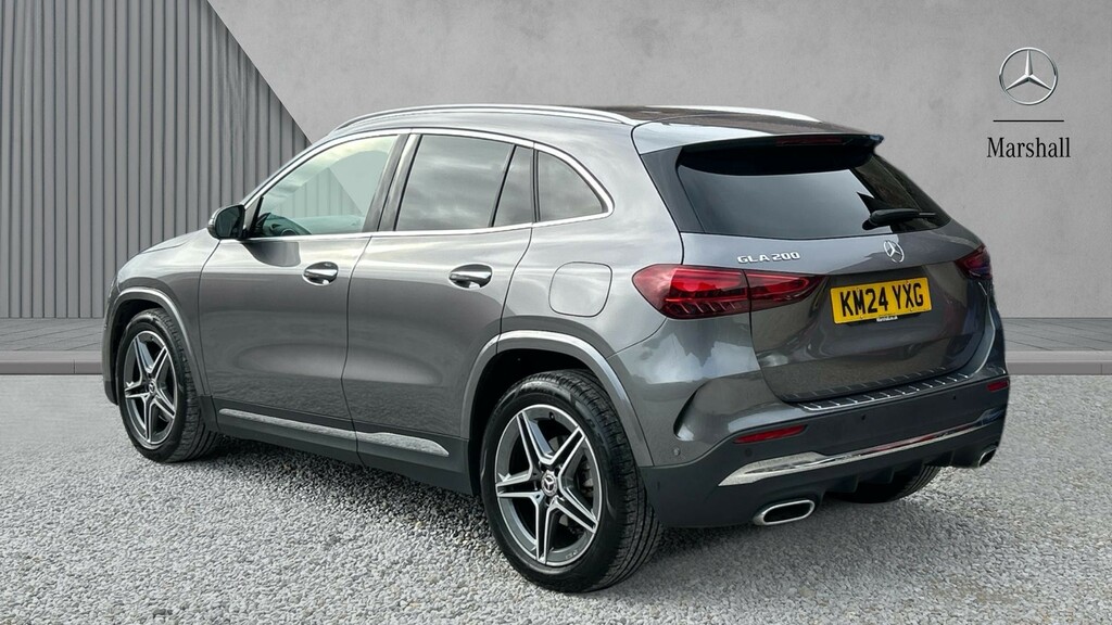 Mercedes-Benz GLA Class Gla 200 Amg Line Executive Grey #2