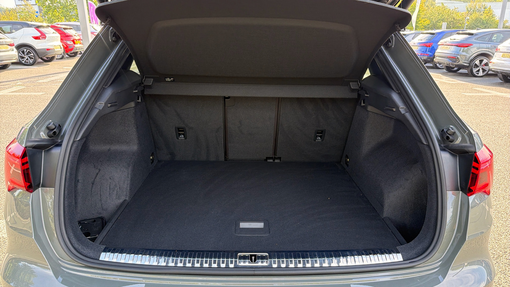 Audi Q3 35 Tfsi S Line S Tronic Leather Grey #18