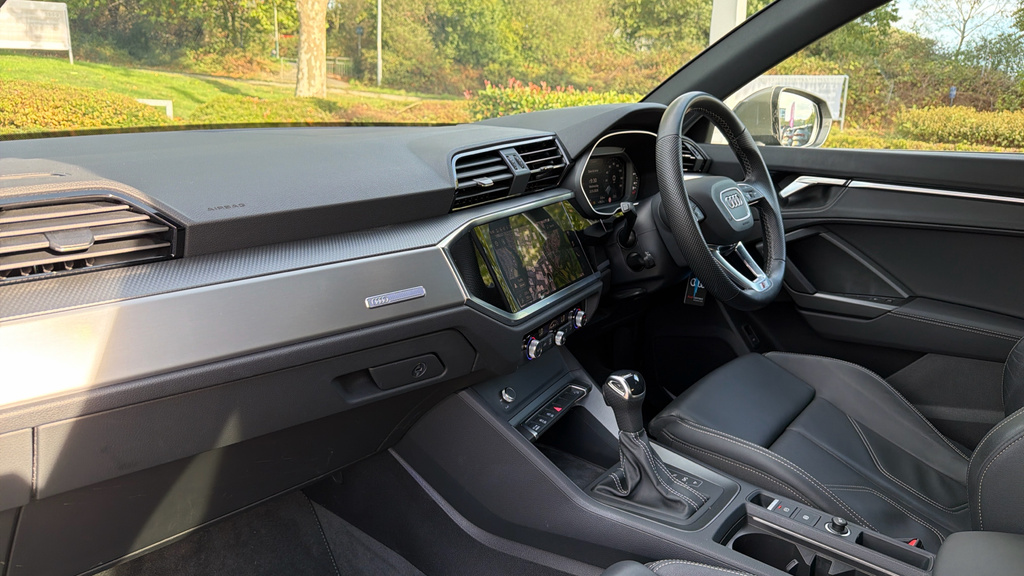 Audi Q3 Q3 35 Tfsi S Line S Tronic Grey #2