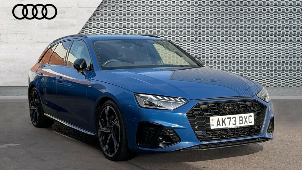 Audi A4 Avant A4 40 Tfsi 204 Black Edition S Tronic Blue