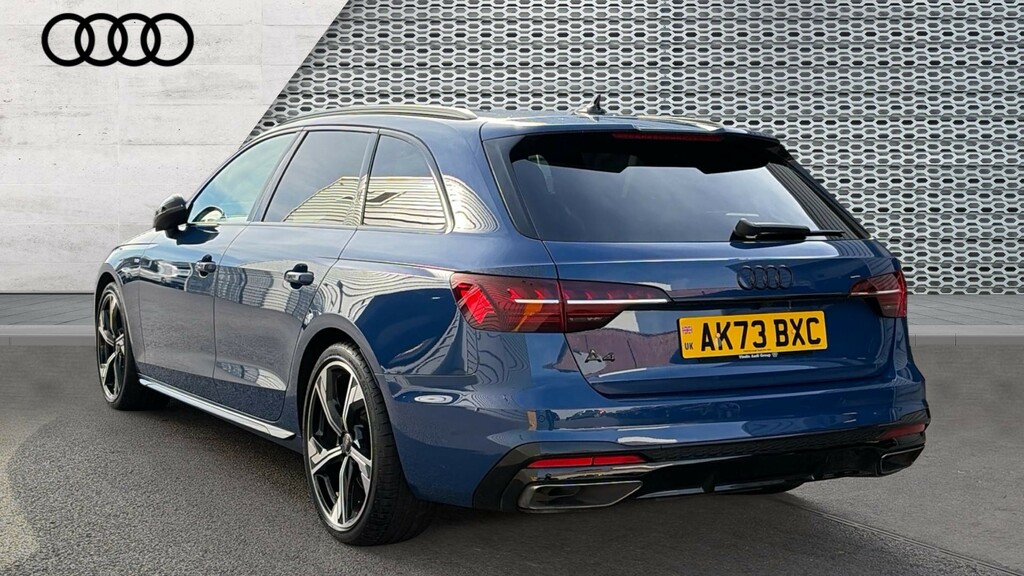 Audi A4 Avant A4 40 Tfsi 204 Black Edition S Tronic Blue #3