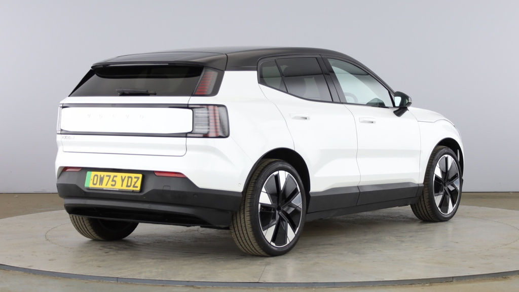 Volvo EX30 Ex30 315Kw Twin Motor Performance Ultra 69Kwh White #3