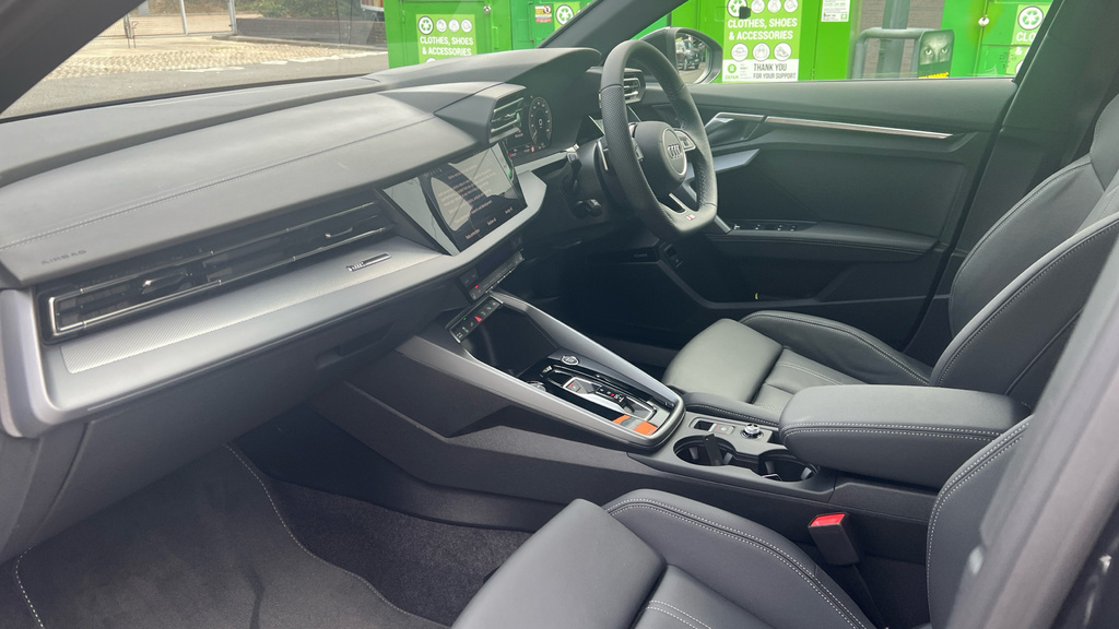 Audi A3 A3 1.5 Tfsi E 204 S Line S Tronic Tech Pack Black #2