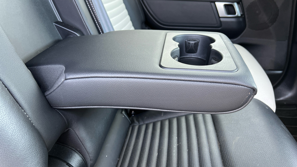 Land Rover Discovery 3.0 D300 R-dynamic Hse Grey #55