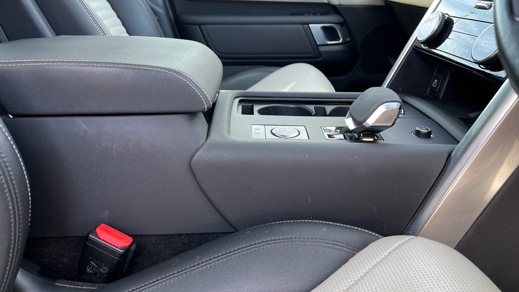 Land Rover Discovery 3.0 D300 R-dynamic Hse Grey #33