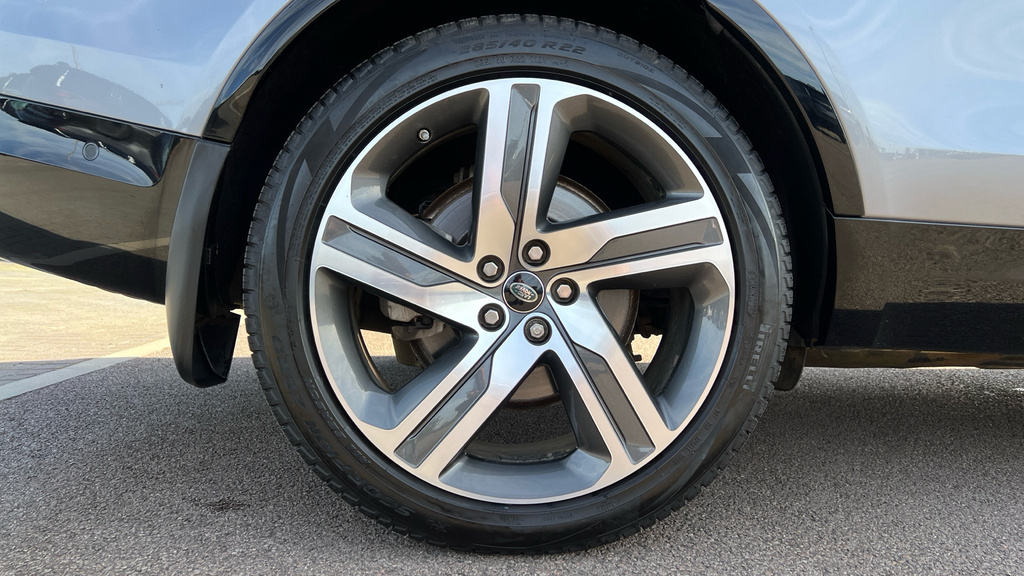 Land Rover Discovery 3.0 D300 R-dynamic Hse Grey #26