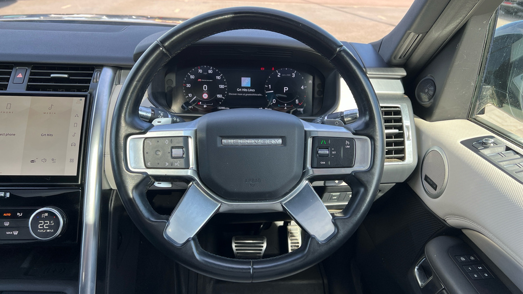 Land Rover Discovery 3.0 D300 R-dynamic Hse Grey #15