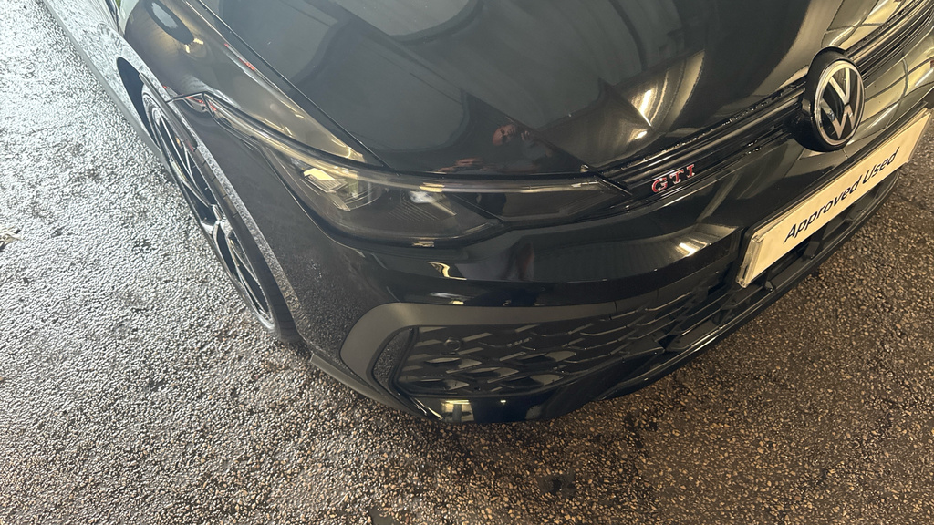Volkswagen Golf 1.5 Tsi 150 Match Black #47