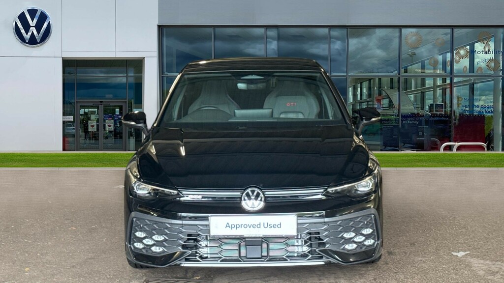 Volkswagen Golf 1.5 Tsi 150 Match Black #10