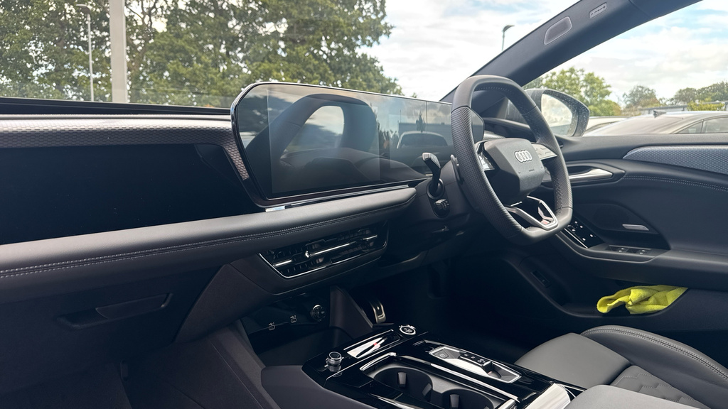 Audi A6 Avant A6 270Kw Performance 100Kwh S Line Grey #2