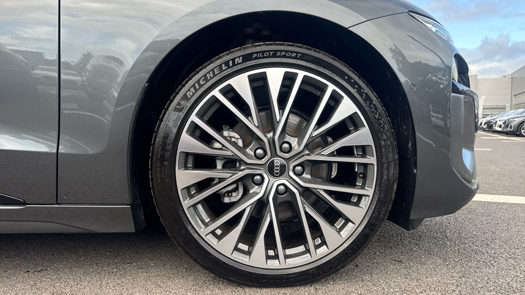 Audi A6 Avant A6 270Kw Performance 100Kwh S Line Grey #5