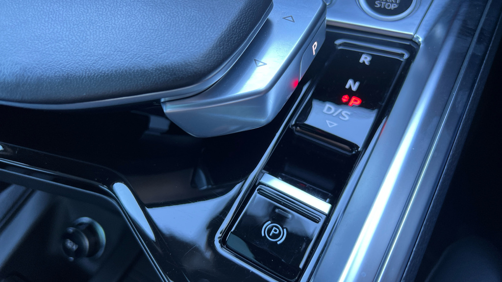 Audi Q8 e tron 250Kw 50 Quattro 95Kwh Black Edition Grey #40