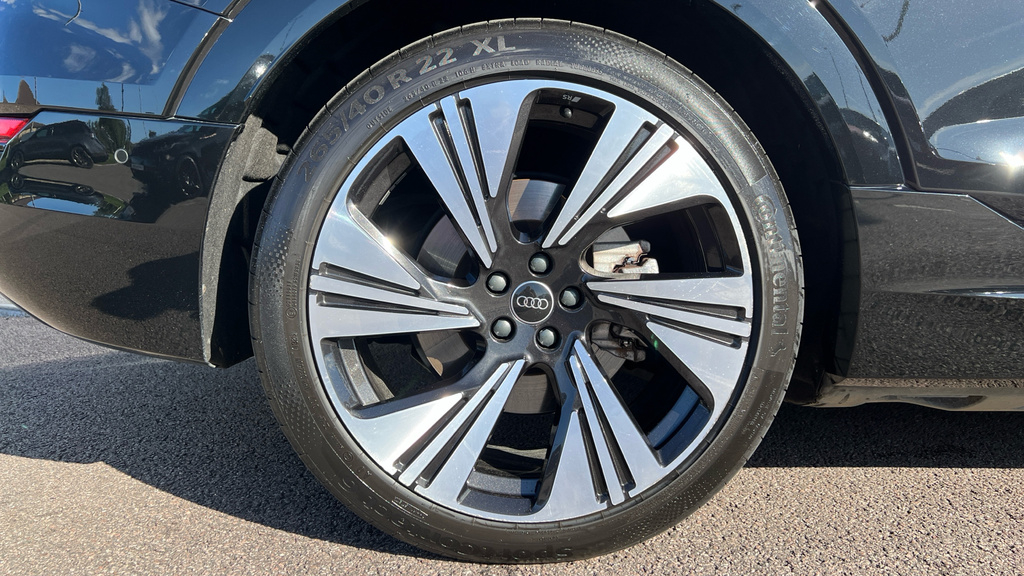 Audi Q8 e tron 250Kw 50 Quattro 95Kwh Black Edition Grey #19