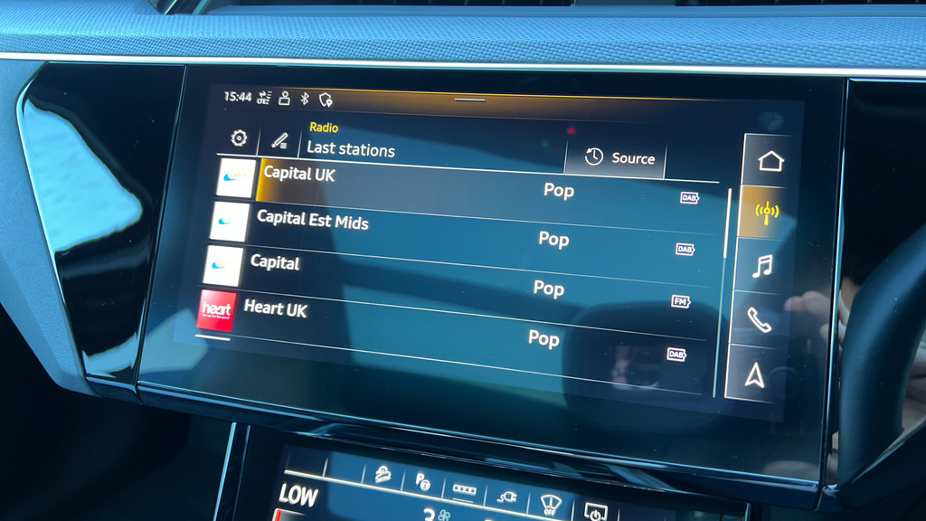 Audi Q8 e tron 250Kw 50 Quattro 95Kwh Black Edition Grey #36