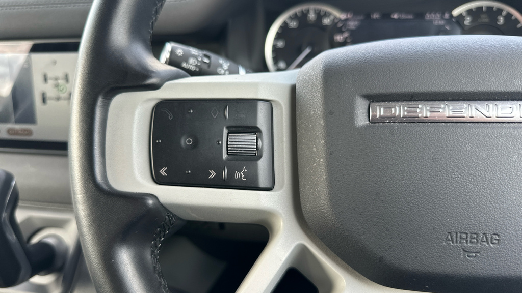 Land Rover Defender 90 D250 Mhev X-dynamic Hse Black #58