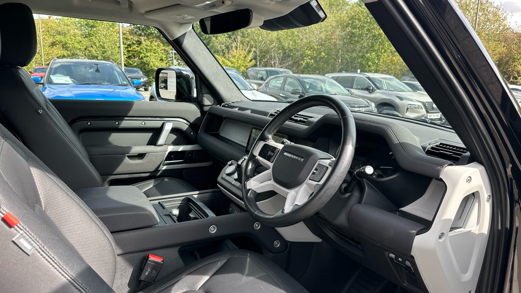 Land Rover Defender 90 D250 Mhev X-dynamic Hse Black #23