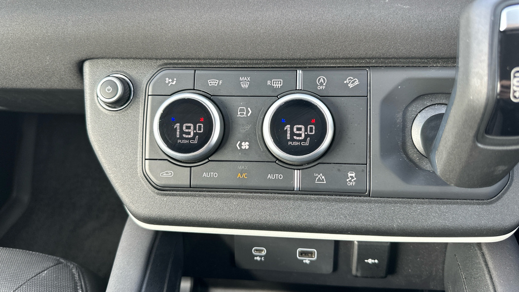 Land Rover Defender 90 D250 Mhev X-dynamic Hse Black #69