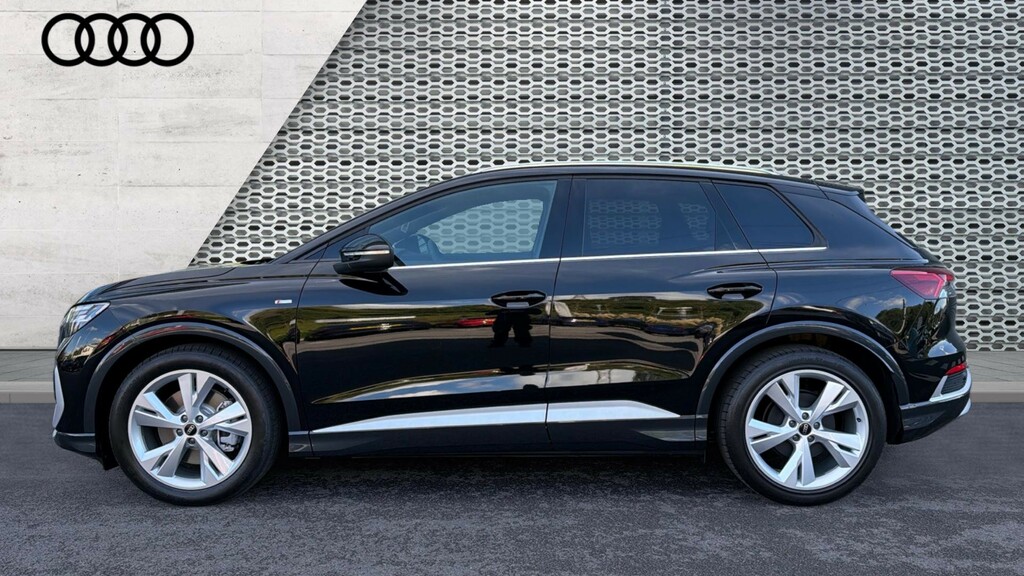 Audi Q4 E Tron 150Kw 40 63Kwh Black Edition Tech Pack Black #9