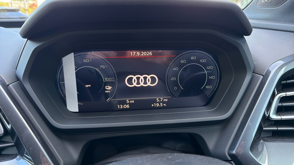 Audi Q4 E Tron 150Kw 40 63Kwh Black Edition Tech Pack Black #14