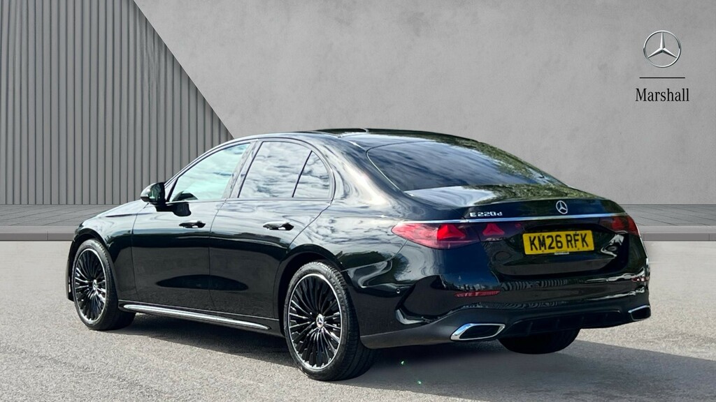 Mercedes-Benz E Class E Class E220d Urban Edition 9G-tronic Black #2