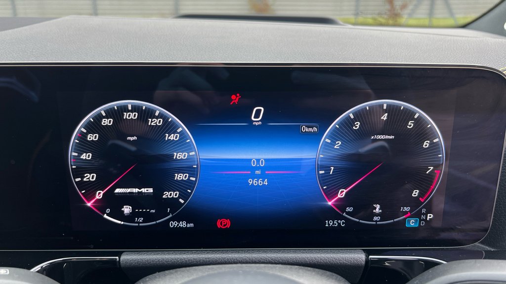 Mercedes-Benz GLA Class Gla 200 Amg Line Premium Black #15