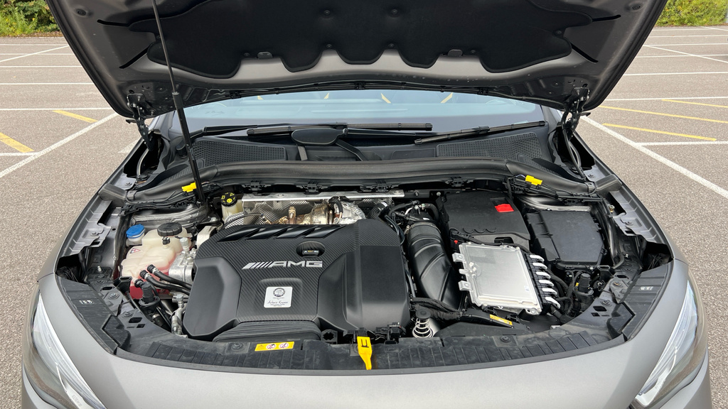Mercedes-Benz GLA Class Gla 200 Amg Line Premium Black #18