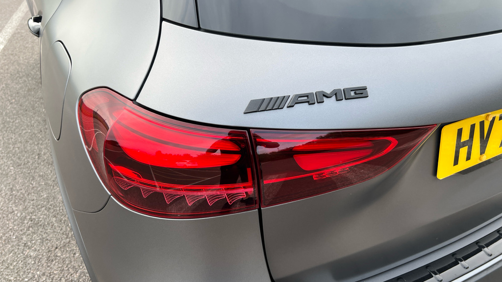 Mercedes-Benz GLA Class Gla 200 Amg Line Premium Black #20