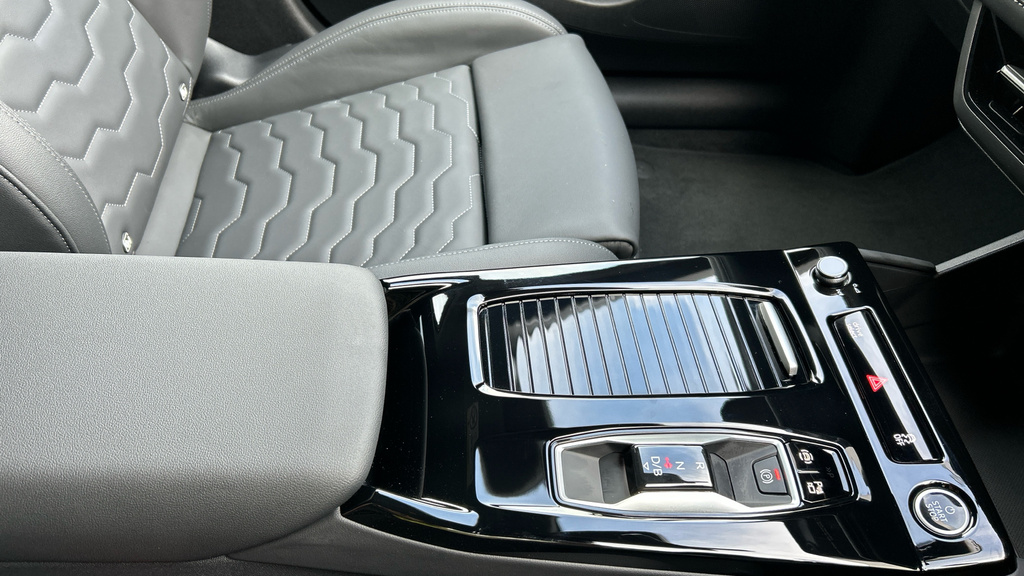 Audi A6 Avant Avant Edition 1 E-tron Performance 270,00 Kw Grey #27