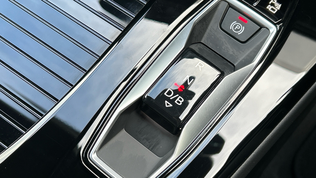 Audi A6 Avant Avant Edition 1 E-tron Performance 270,00 Kw Grey #26