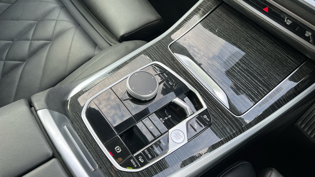 BMW X5 Xdrive50e M Sport #10