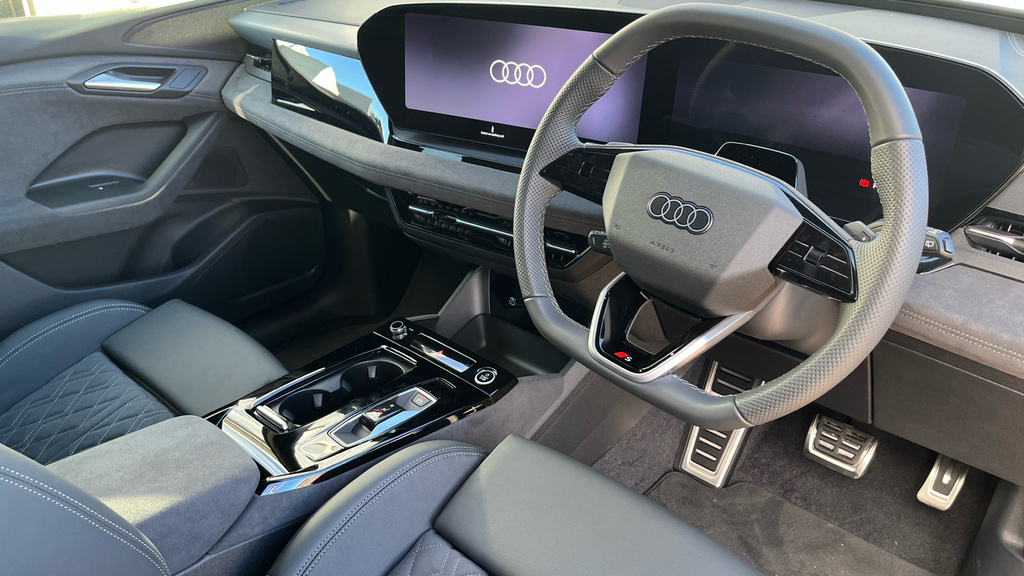 Audi Q6 E-Tron Q6 185Kw 83Kwh Black Edition Grey #6