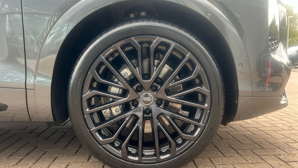Audi Q7 Q7 3.0 Tdi Quattro Launch Edition Tiptronic Grey #5