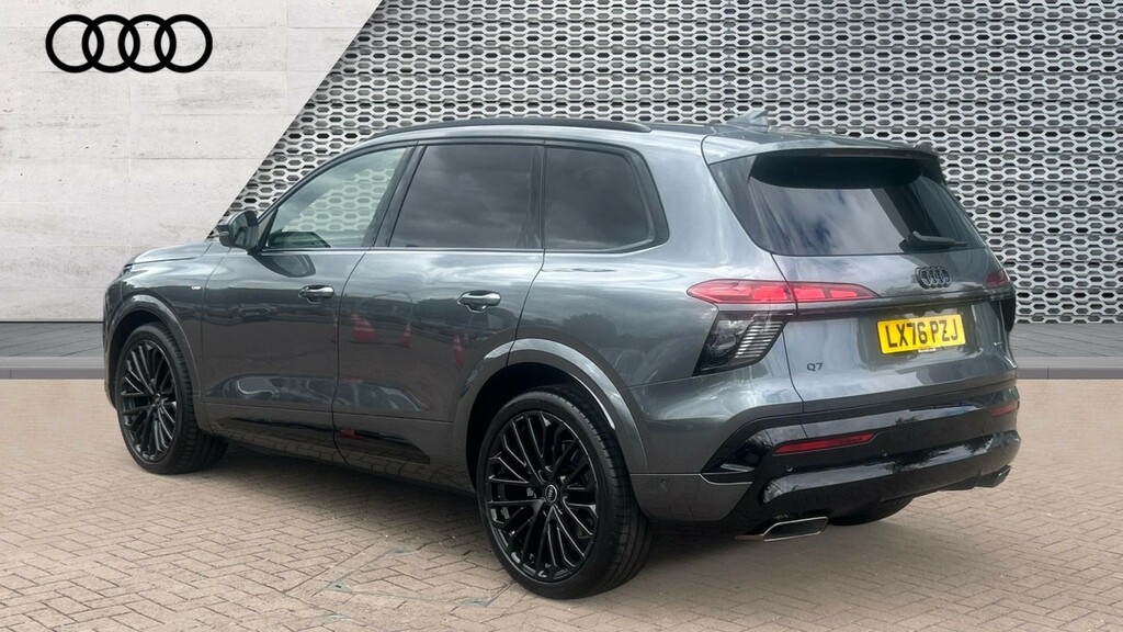 Audi Q7 Q7 3.0 Tdi Quattro Launch Edition Tiptronic Grey #3