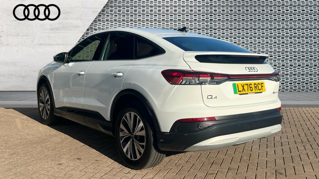 Audi Q4 E Tron Q4 150Kw 40 63Kwh Sport Leather White #3