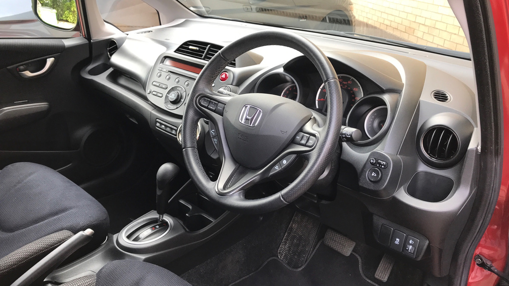 Honda Jazz 1.5 H I-mmd Ex 201464 Silver #9
