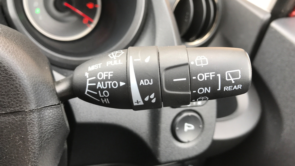 Honda Jazz 1.5 H I-mmd Ex 201464 Silver #24