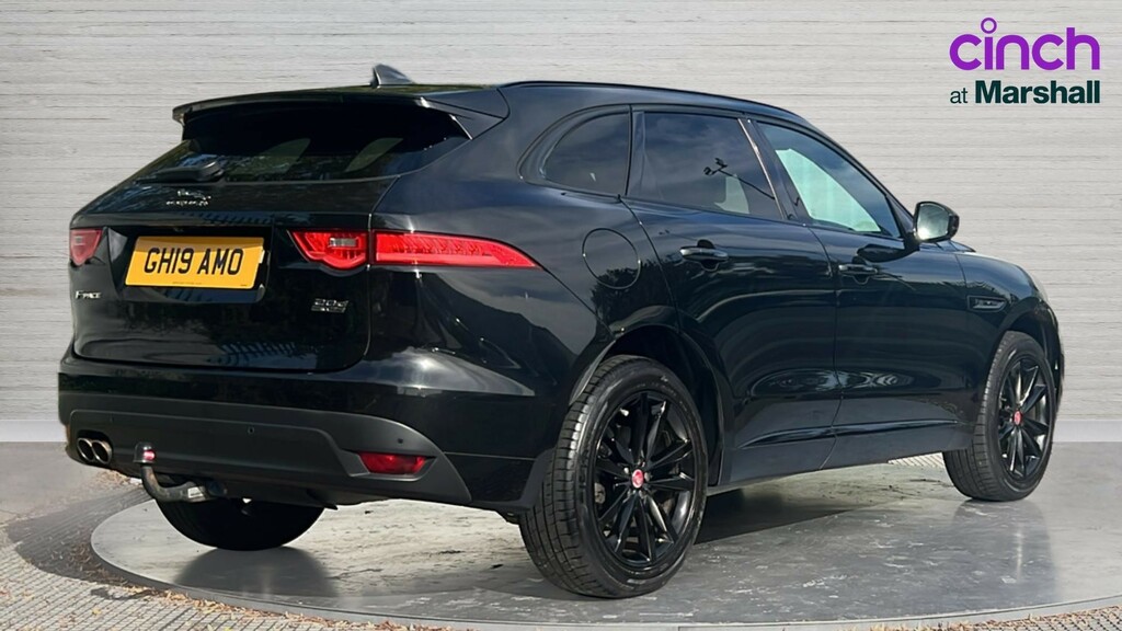 Jaguar F-Pace 2019 3.0 D300 V6 S Suv Awd Euro 6 Black #3
