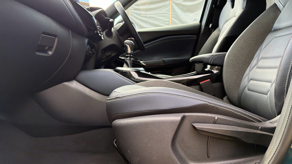 Nissan Juke Tekna Grey #40