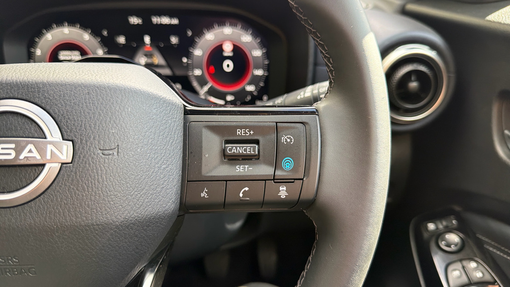 Nissan Juke Tekna Grey #26