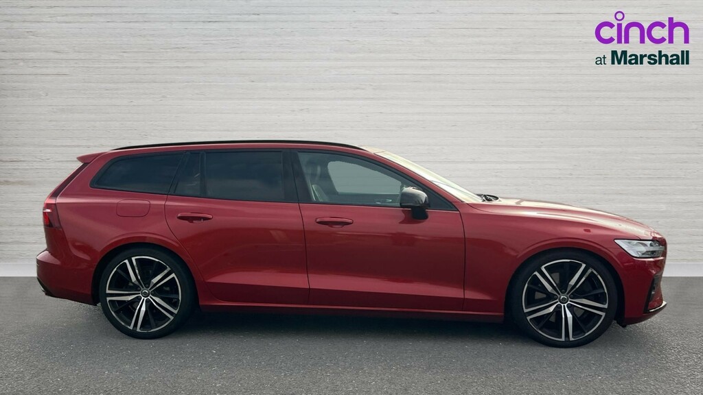 Volvo V60 V60 2.0 T5 250 R Design Plus Red #2
