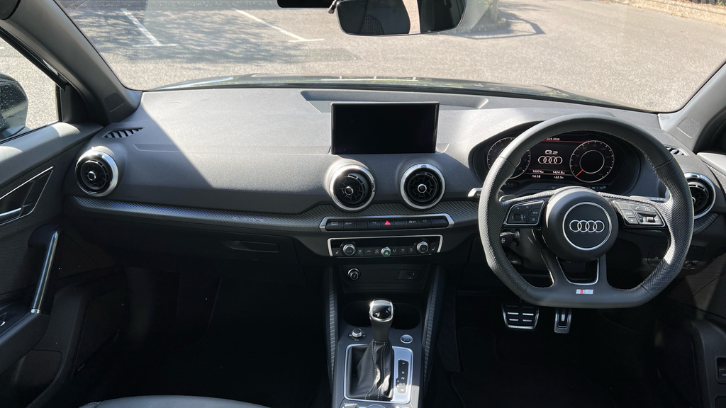Audi Q2 Q2 35 Tfsi S Line S Tronic Black #12