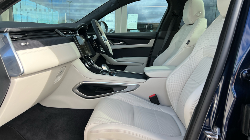 Jaguar F-Pace F-pace 2.0 D200 R-dynamic Hse Black Awd Blue #3