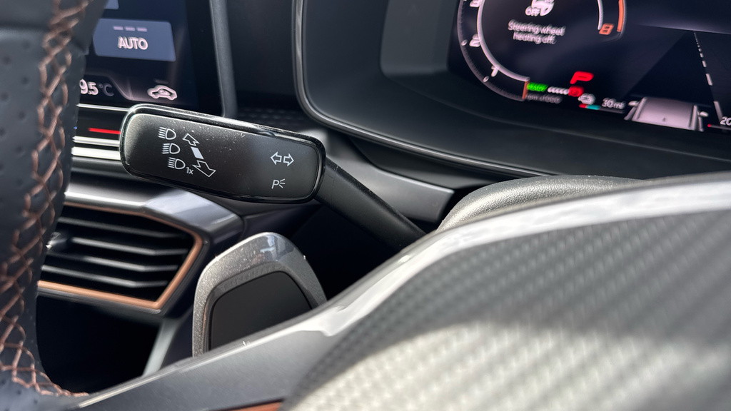 Cupra Leon Leon 1.5 Etsi 150 V2 Dsg Grey #25