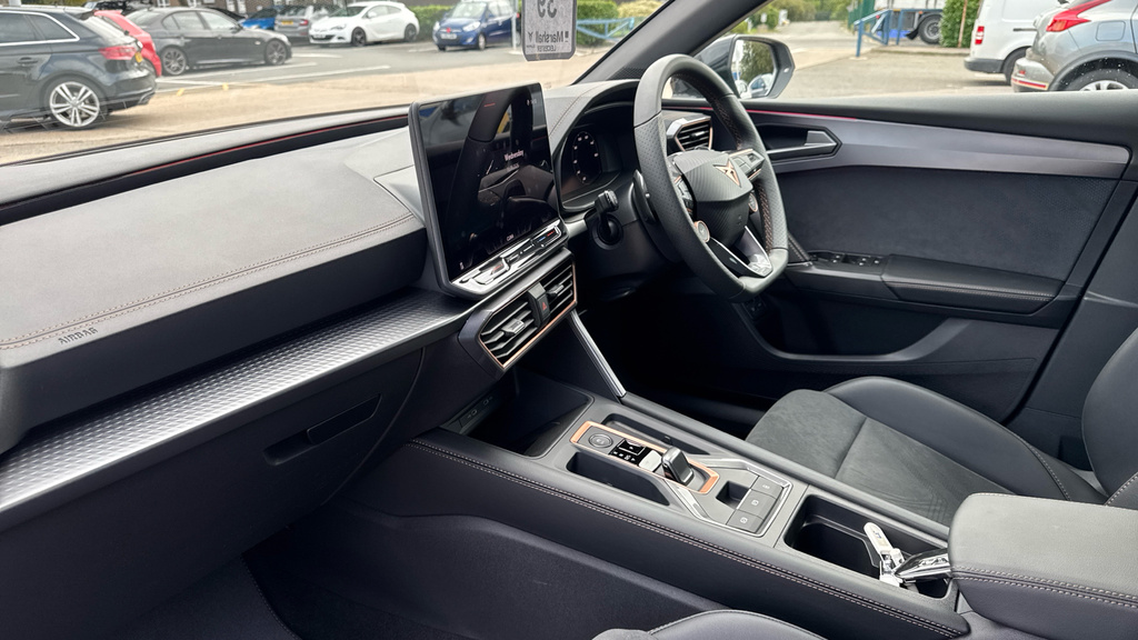 Cupra Leon Leon 1.5 Etsi 150 V2 Dsg Grey #2
