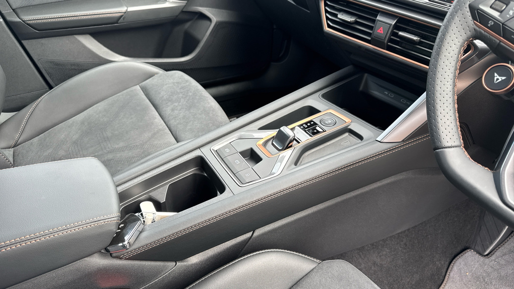 Cupra Leon Leon 1.5 Etsi 150 V2 Dsg Grey #40